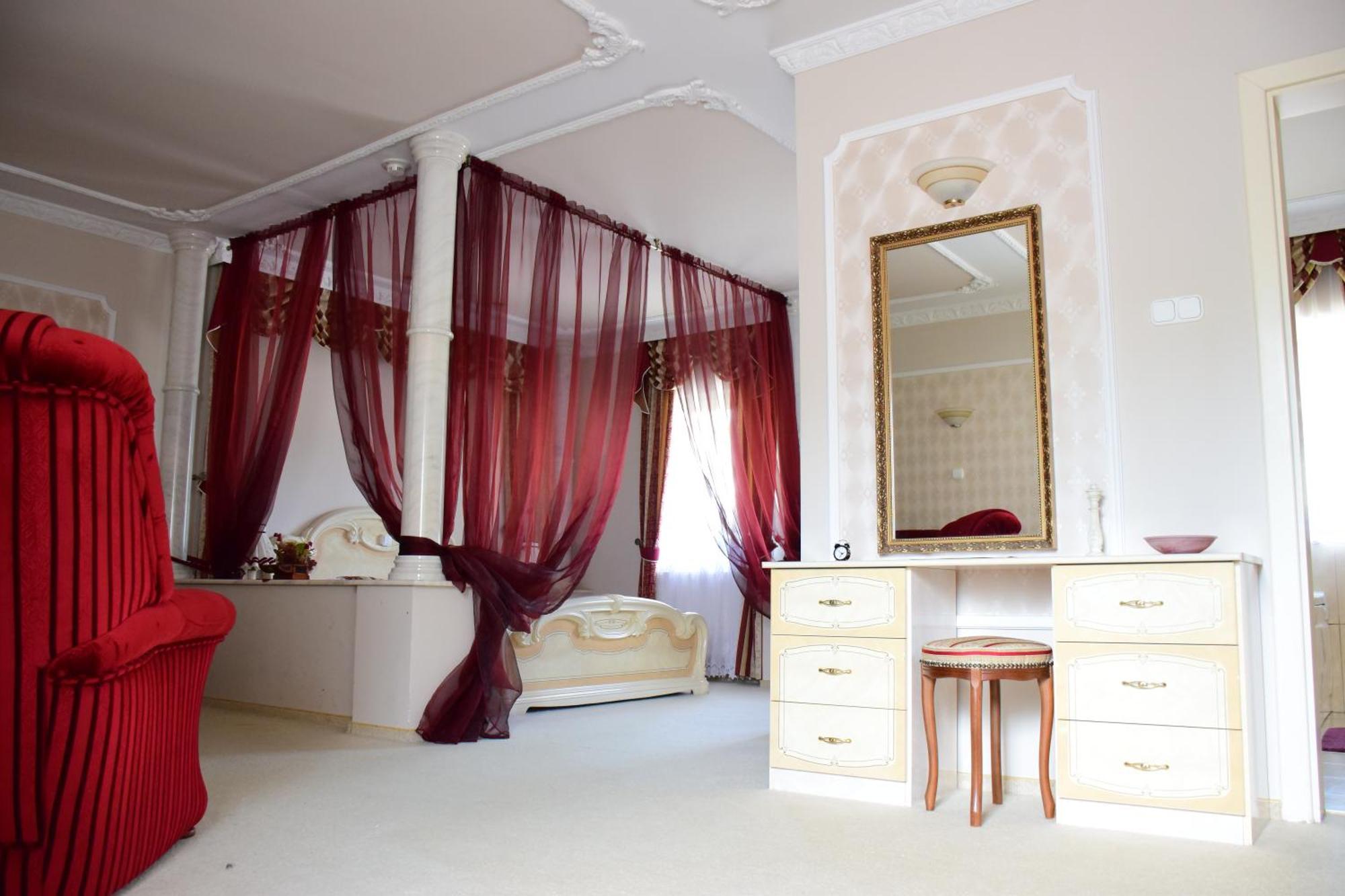Bibic Es Tueskevar Etterem Es Horgaszto Hotel Mestecǎneşti