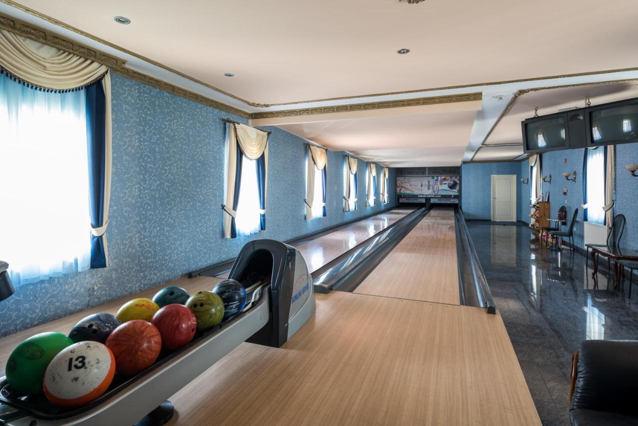 Bibic Es Tueskevar Etterem Es Horgaszto Hotel 3*