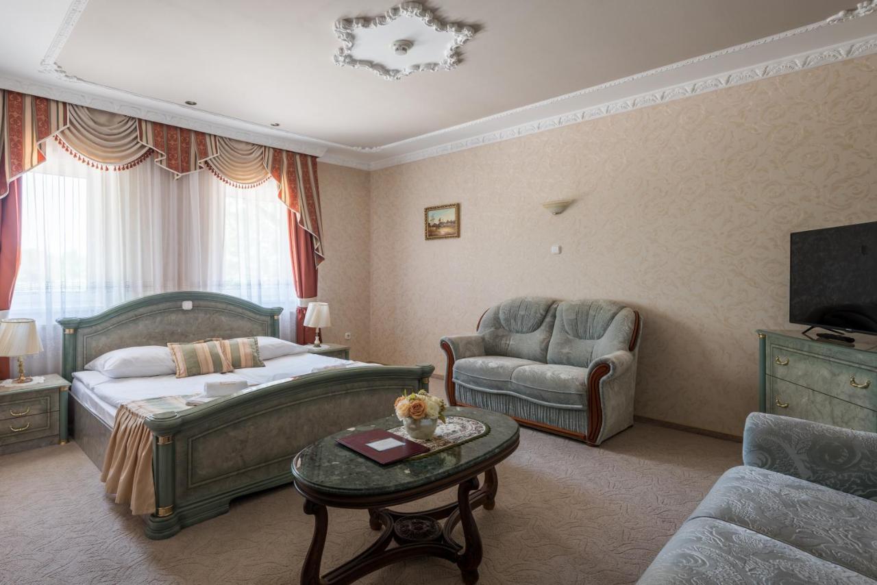 Bibic Es Tueskevar Etterem Es Horgaszto 3* Mestecǎneşti